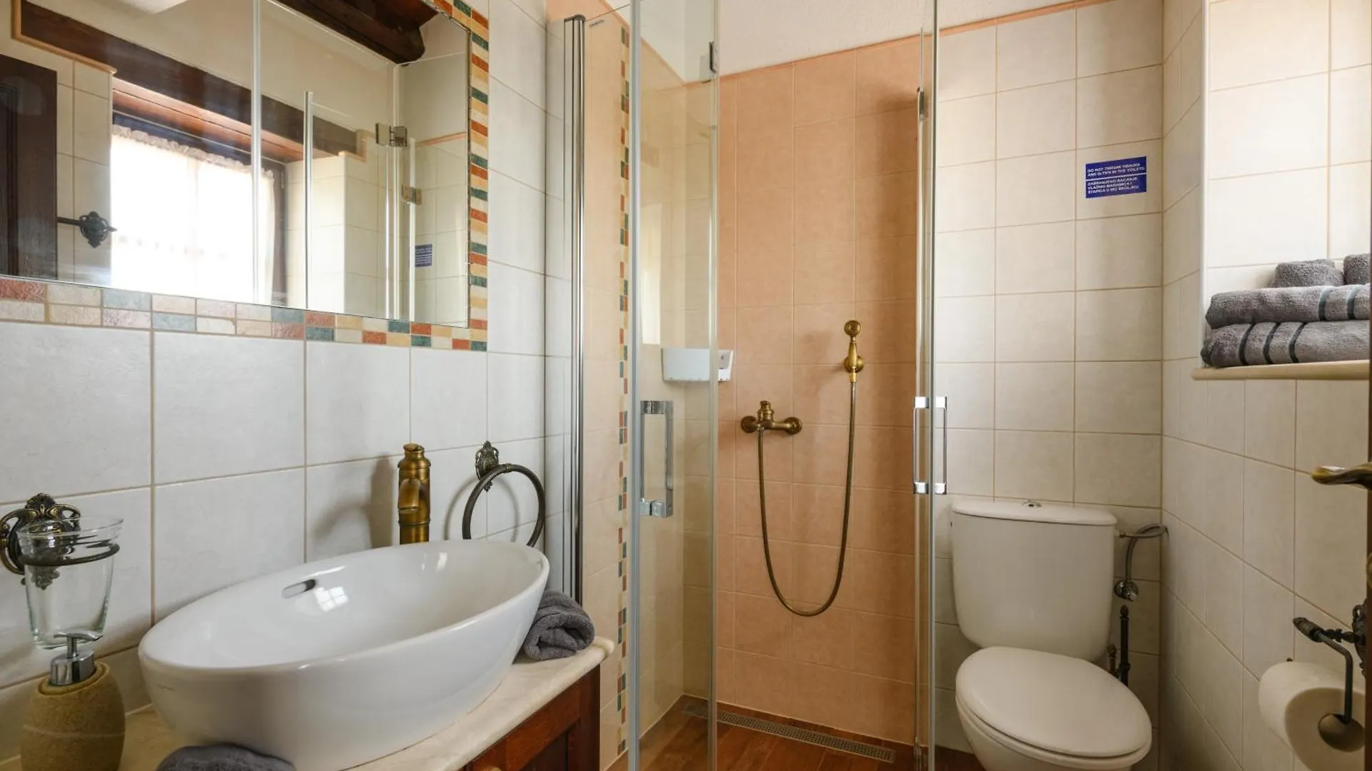 Villa Gina Valtura 0*,  Croatia