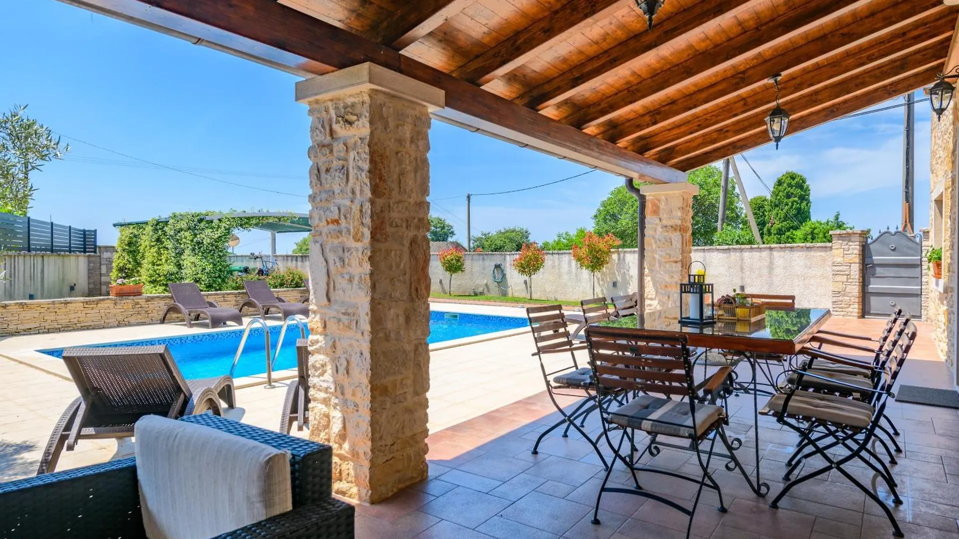 Villa Gina Valtura Croatia